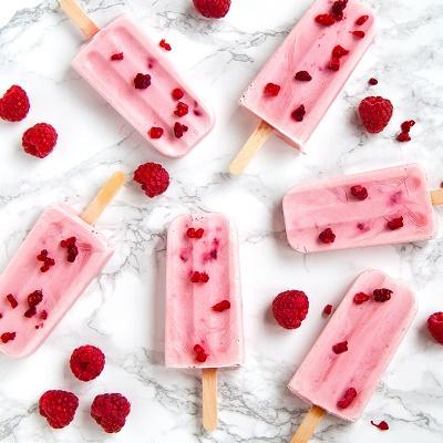 Yogurt-Berry Ice Lollies