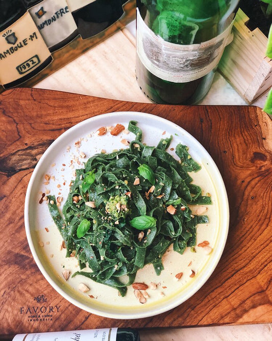 Spirulina Pasta with Kale and Almond Pesto