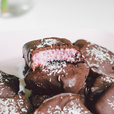 Berry Pink Bounty Squares